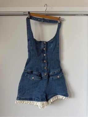 Oh Polly Blue Denim Button-Front Jean Shorts with Cream Ruffle Trim